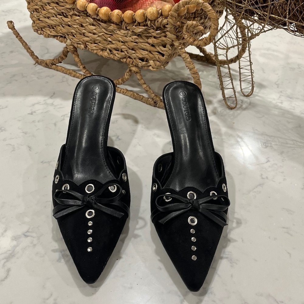 Coutgo bow tie mule heels